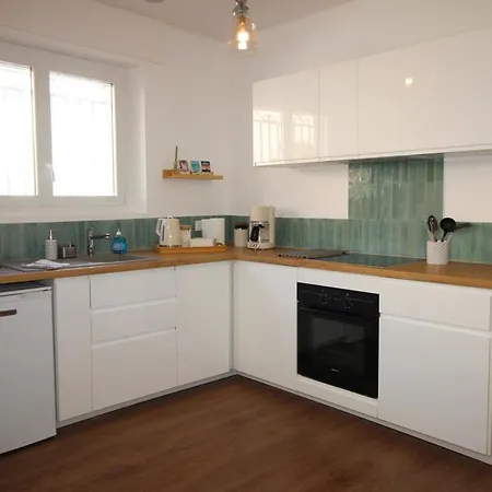 Apartman Belle Maison De Ville, T3, A Pied St Charles Biarritz