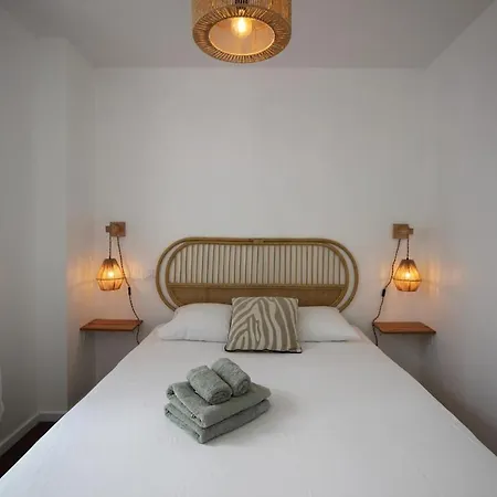 Belle Maison De Ville, T3, à Pied St Charles *